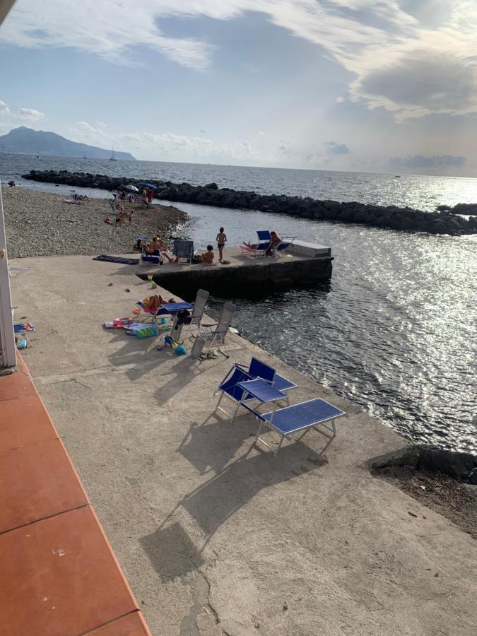 Casa Vacanza Verde Smeraldo-  Massa Lubrense Buitenkant foto