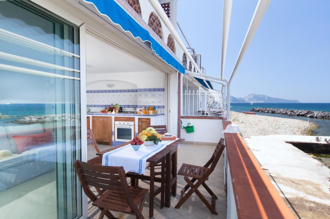 Casa Vacanza Verde Smeraldo-  Massa Lubrense Buitenkant foto