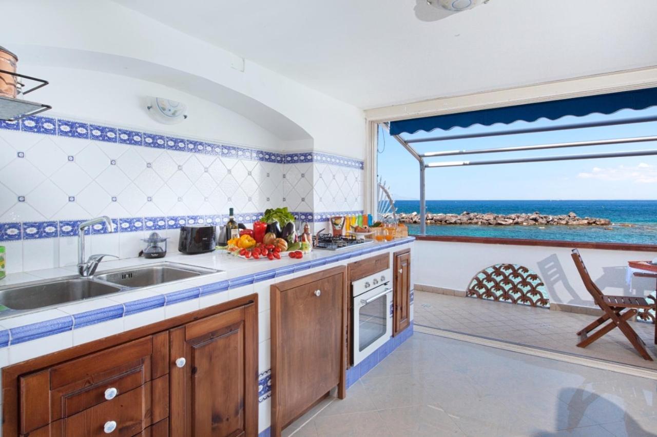 Casa Vacanza Verde Smeraldo-  Massa Lubrense Buitenkant foto